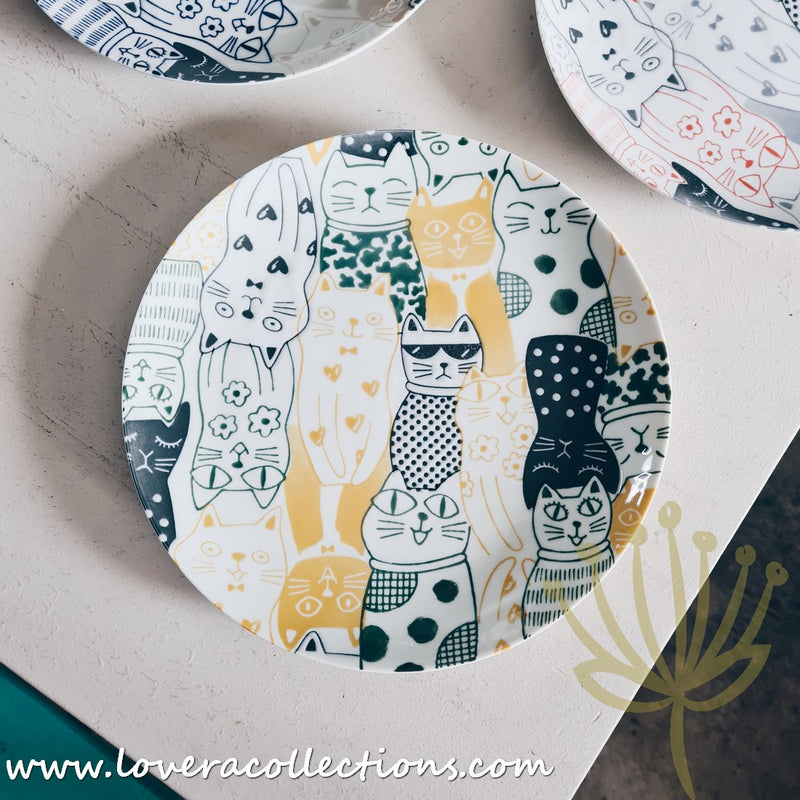 Awasaka Japan Cat's Downtown Story Dinner Plates - Lovera Collections