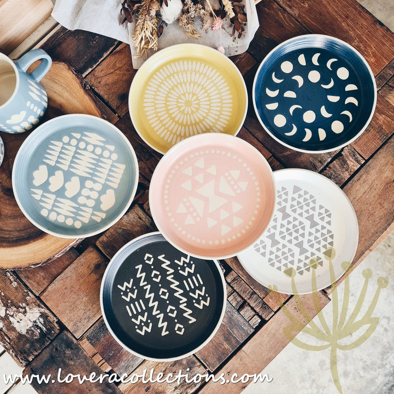 Groovy Embossed Dinnerware - Lovera Collections